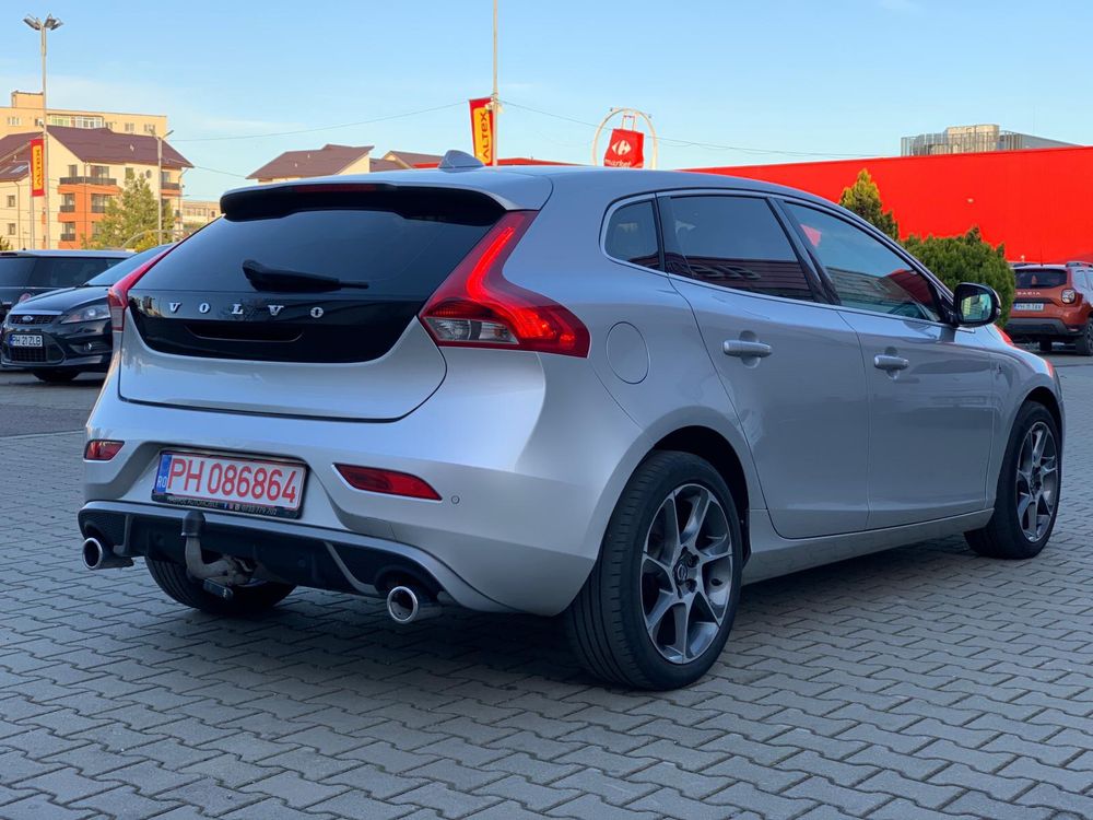 Volvo V40 /2.0 Diesel/‼️Rate / Cash / Buy- Back‼️