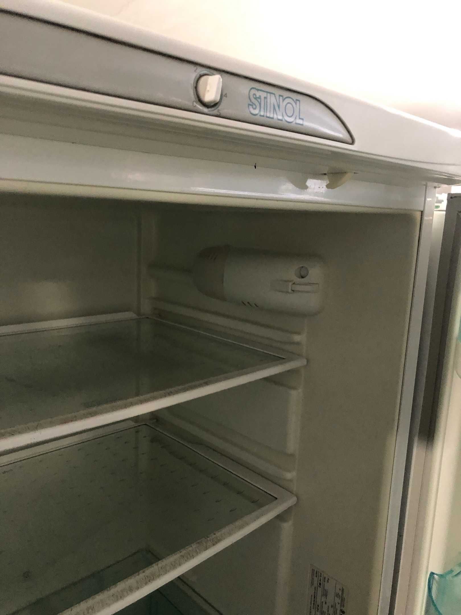 холодильник СТИНОЛ - большая морозилка