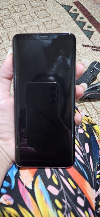 Vând telefon Samsung galaxy S9+, purple