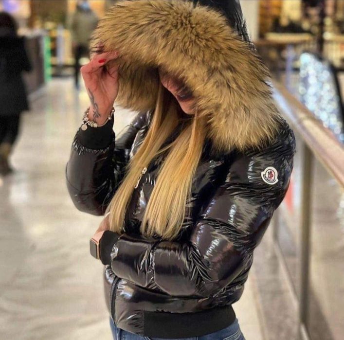 Geaca moncler calitate premium