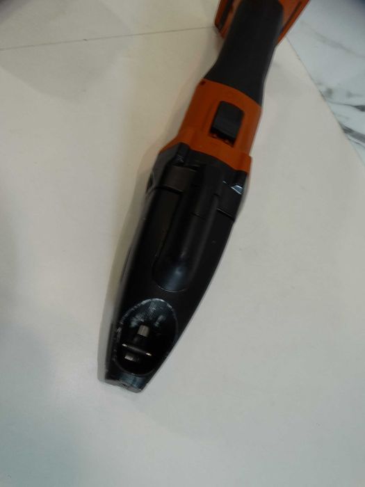 2022 - Hilti SSH 6 - A22 - Ножица за ламарина