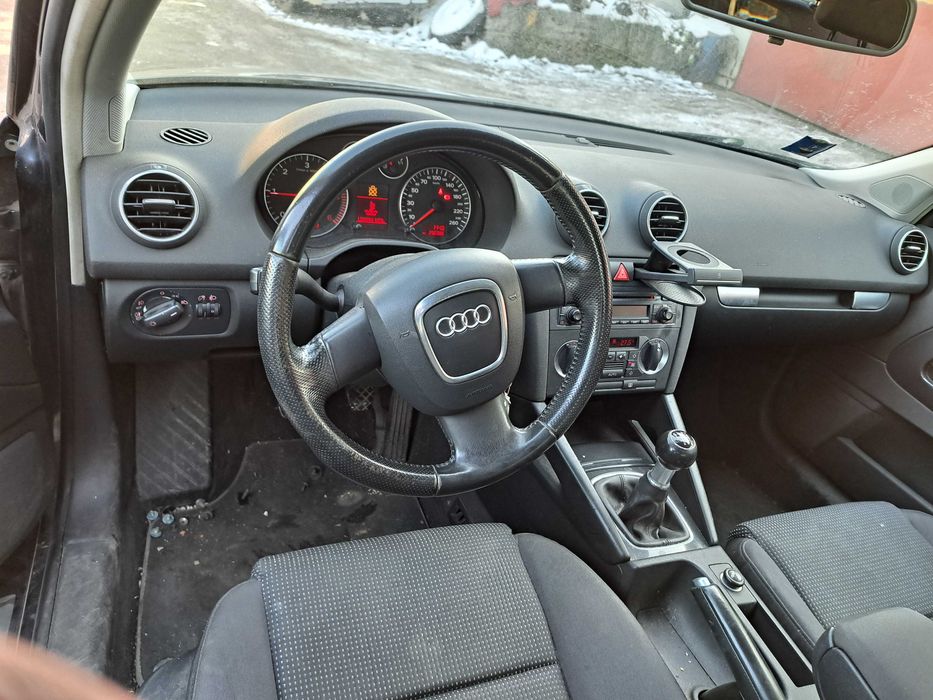 Продавам Audi a3 8p 2.0tdi 140кс BKD, 6ск / Ауди 8п бкд 16в