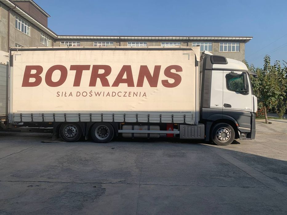 Mersedes Benz 2542 Paravoz sotiladi