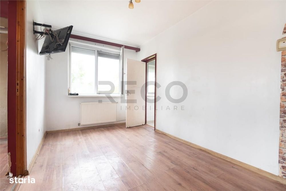 RECO . Apartament cu 2 camere Velenta