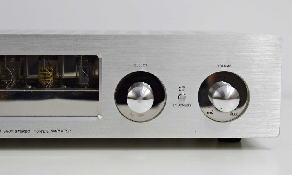 Amplificator Yaqin VK-2100, cu lampi
