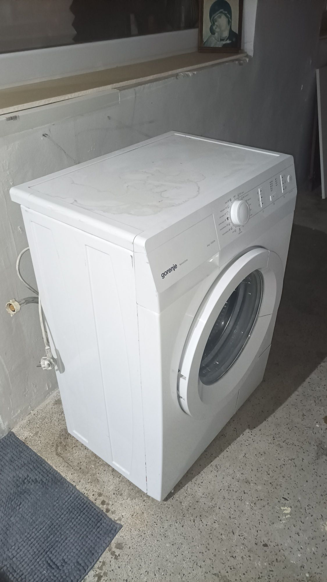 Продавам бяла пералня gorenje за части