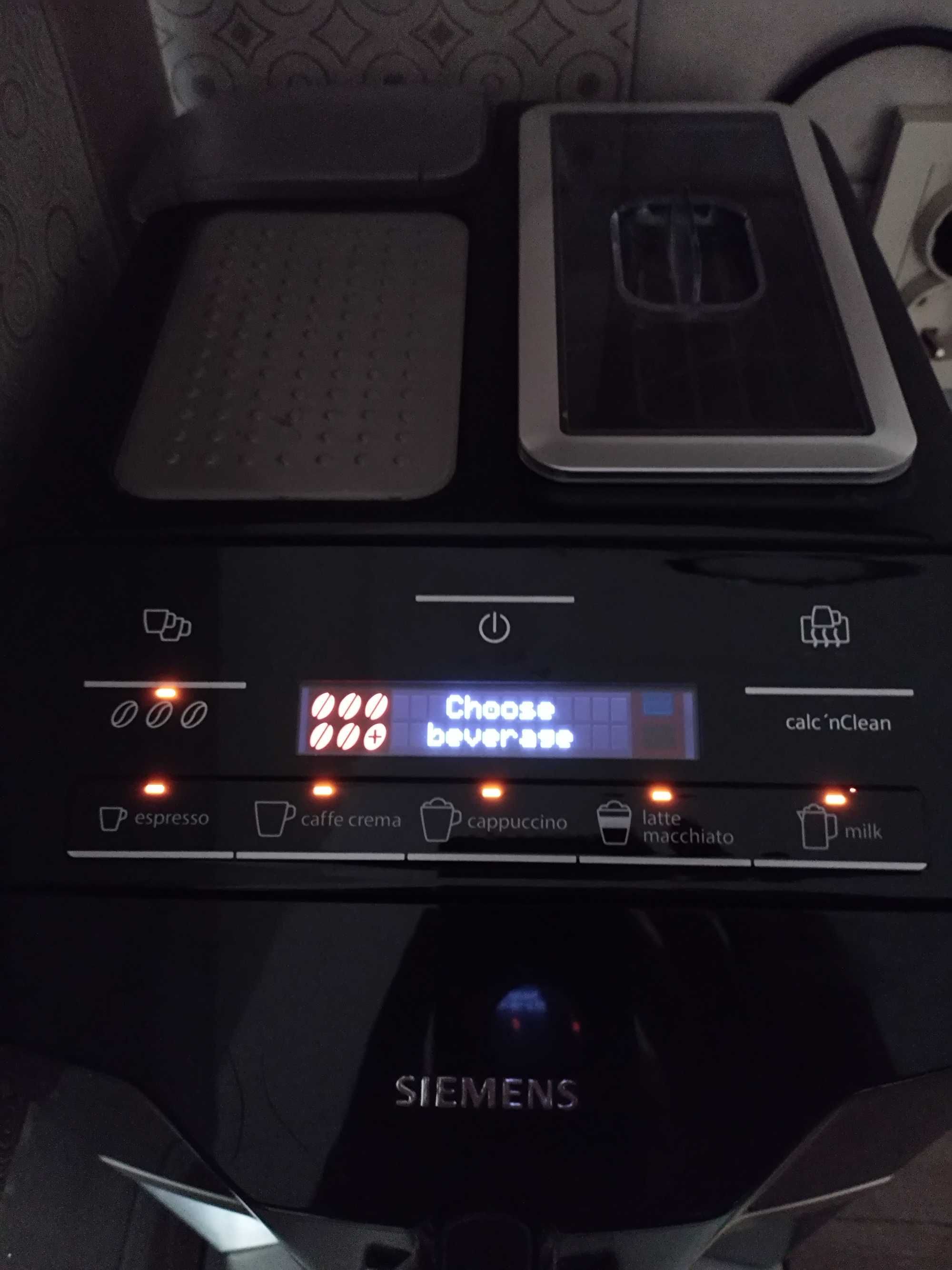Кафесвтомат SIEMENS  EQ3 S500