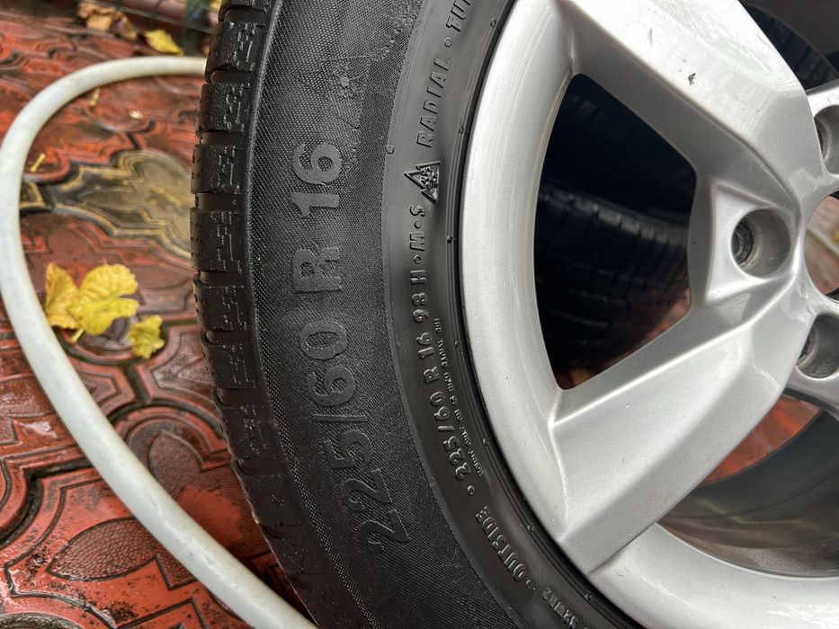 Vand roti iarna VW Tiguan 225/60/16