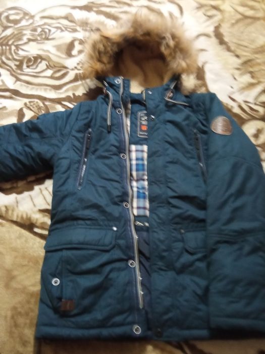 Продам куртку Аляска для мальчика