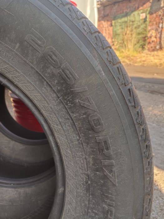 Продам резину 265/70/r17 б/у