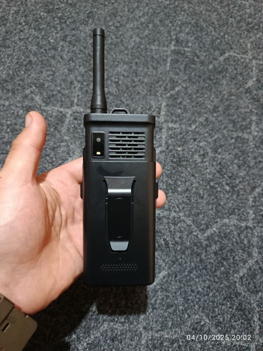 SQ telefoni antena ushlashi zoʻr