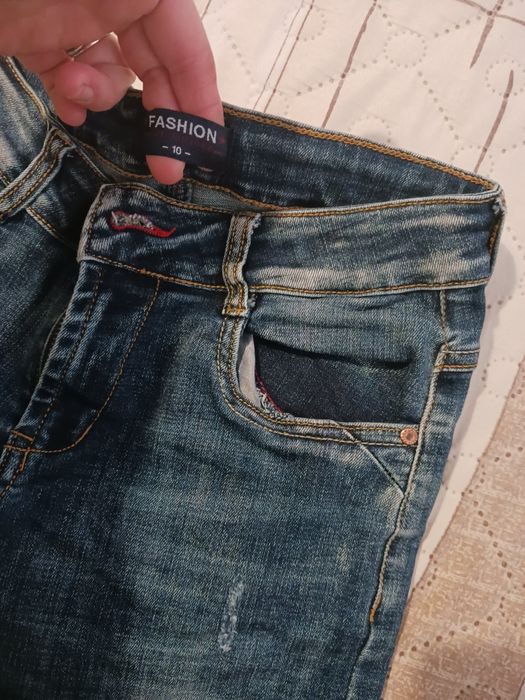 Детски дънки 140 размер