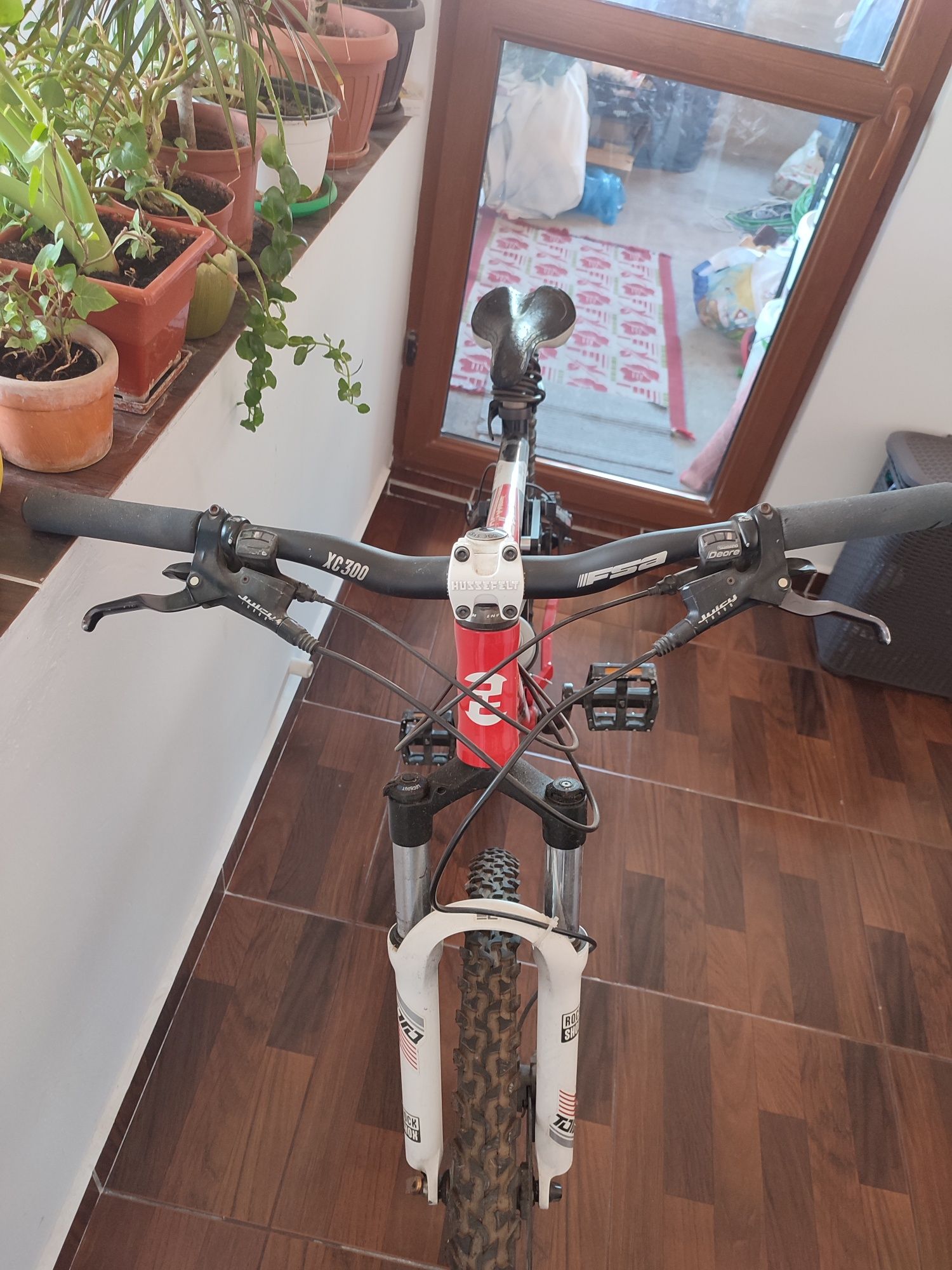 Vand bicicleta mountain bike fullsuspension focus super bud