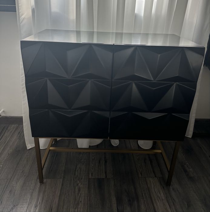 Comoda mdf negru mat negociabil
