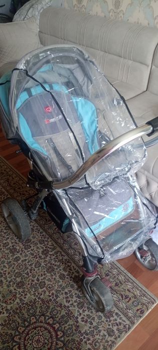 Коляска бу в отличном состоянии