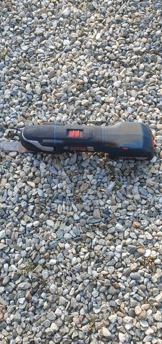 Mutimaster/multifunctional Bosch GOP 18V-26