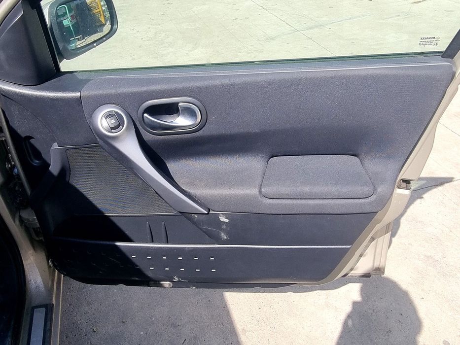 Tapiterie usa dreapta fata Renault Megane 2 [Fabr 2002-2008] 1.5 DCI K