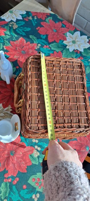 Порцеланов кукленски сервиз