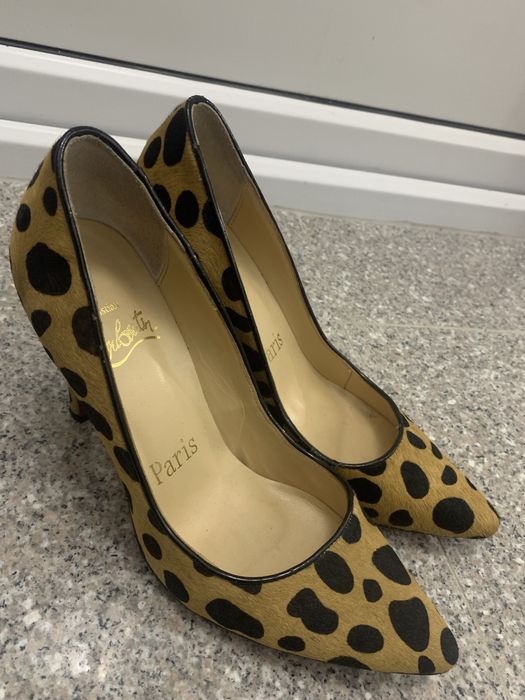 Pantofi Christian Louboutin Animal Print Fur