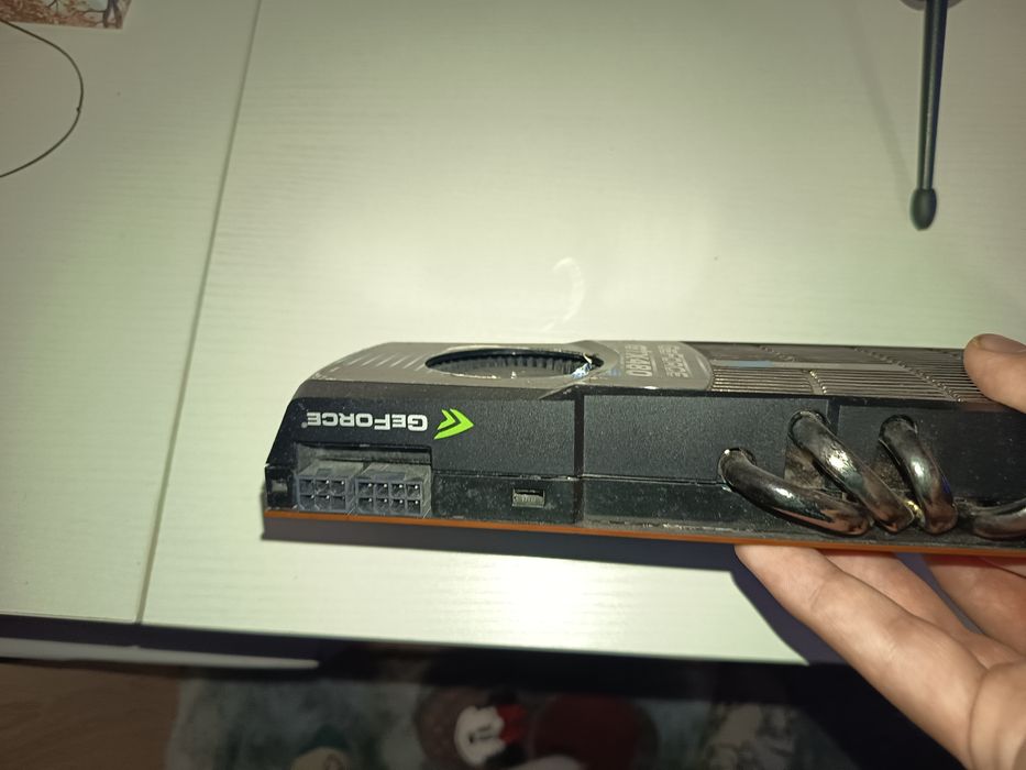 Vand placa video gtx 480 defecta!