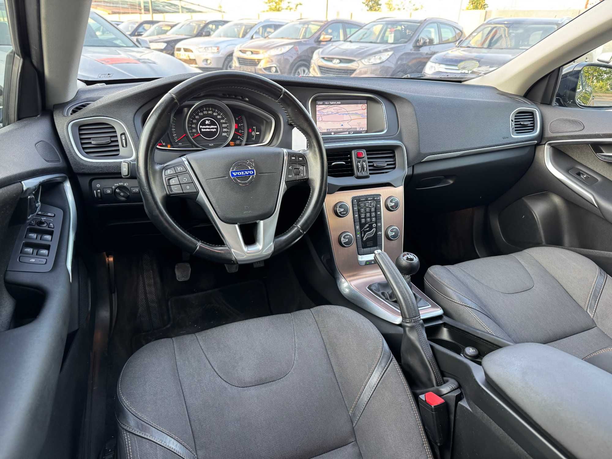 Volvo V40 1.6d 115CP/Garantie/Rate Fixe | Avans ZERO |Finantare Online