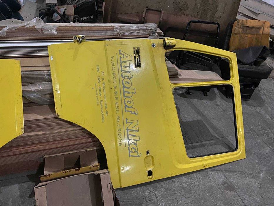 Запчасти по кабине Mercedes 814