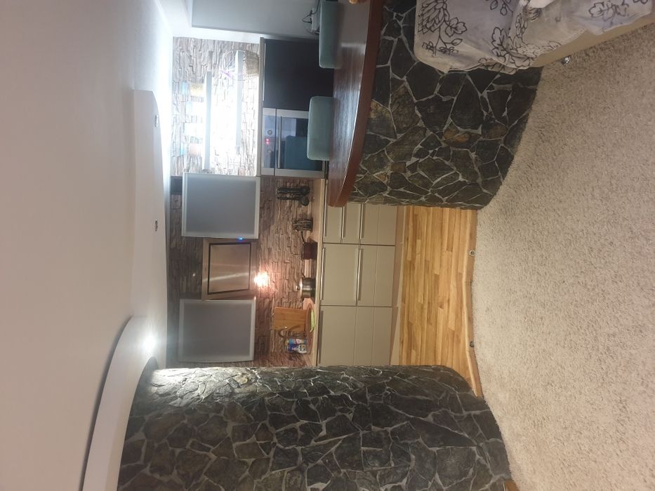 Сдам 4ком.квартиру-студию.Евроремонт.