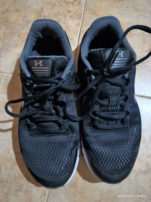 Маратонки Under Armour 38.5