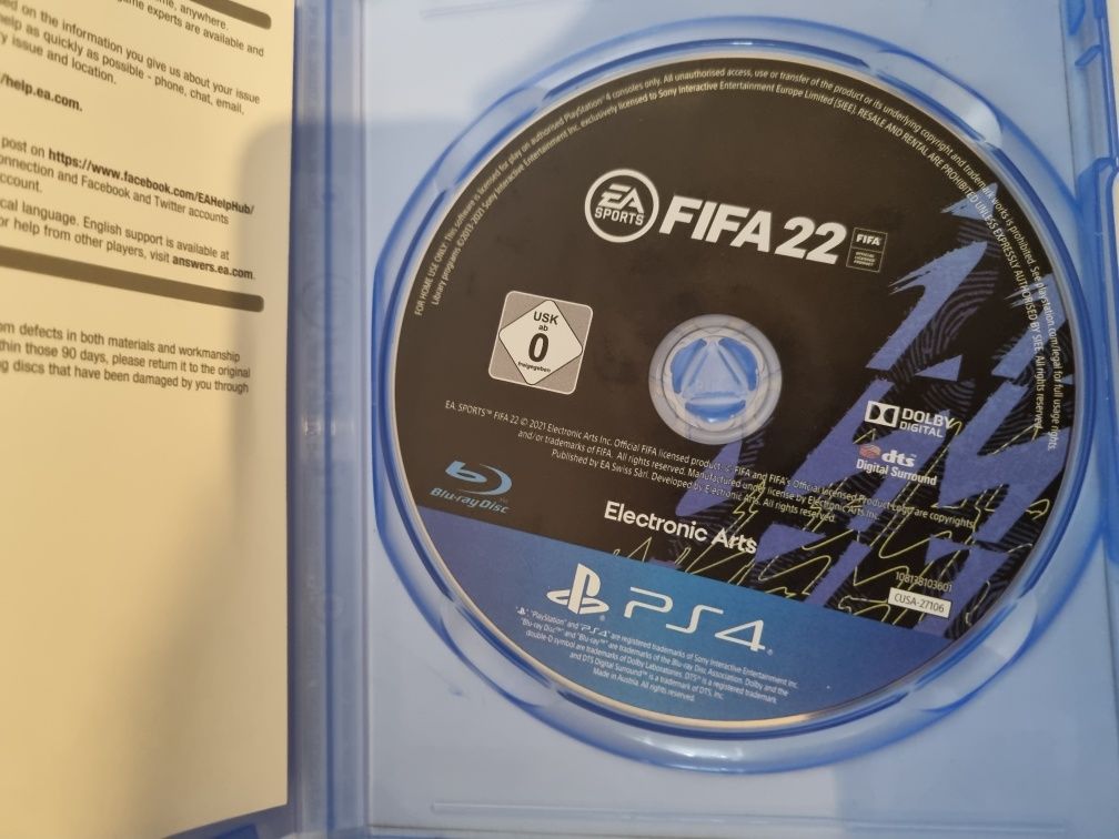 FIFA 22 PS4 (doar cu livrare prin Fan Curier)