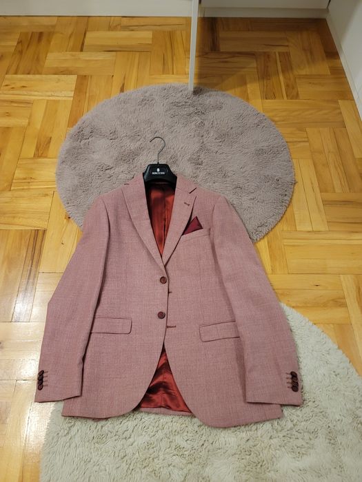 Sacou Seroussi impecabil