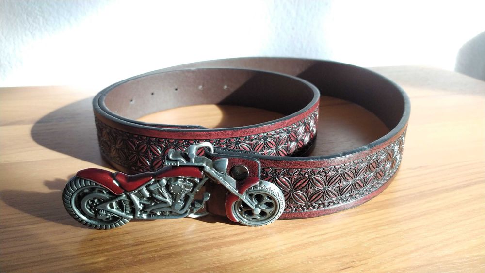 Колан с катарама на мотор