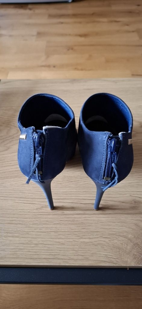 Botine cu toc înalt Dumond