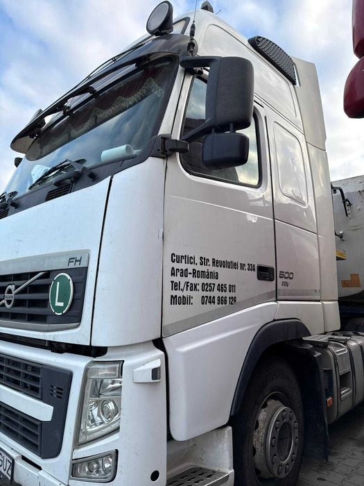 De vânzare cap tractor VOLVO
