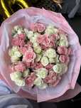 продается букет из кустовых роз