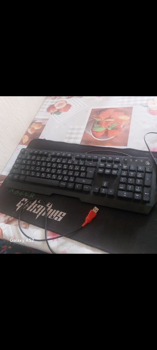 Игровой клавитура и мышь