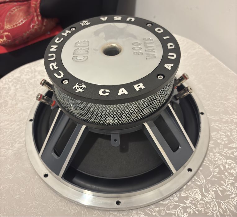 Vând difuzor/subwoofer helix p12w