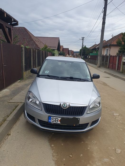 Vând Skoda Fabia 2013 Motor 1.2 Benzină
