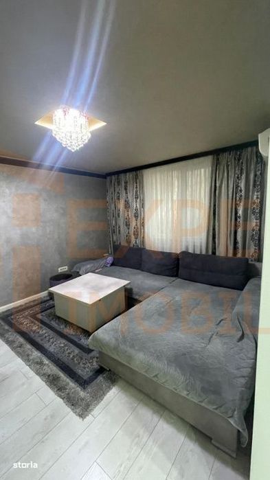 Apartament 3 camere - zona Far Constanta
