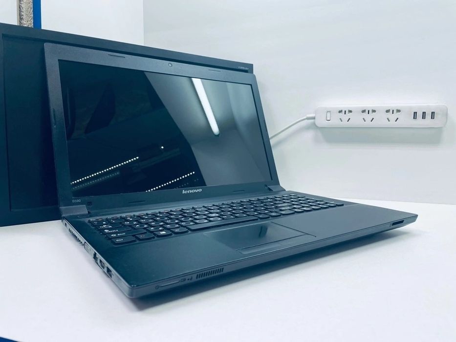 Продам ноутбук Lenovo B590