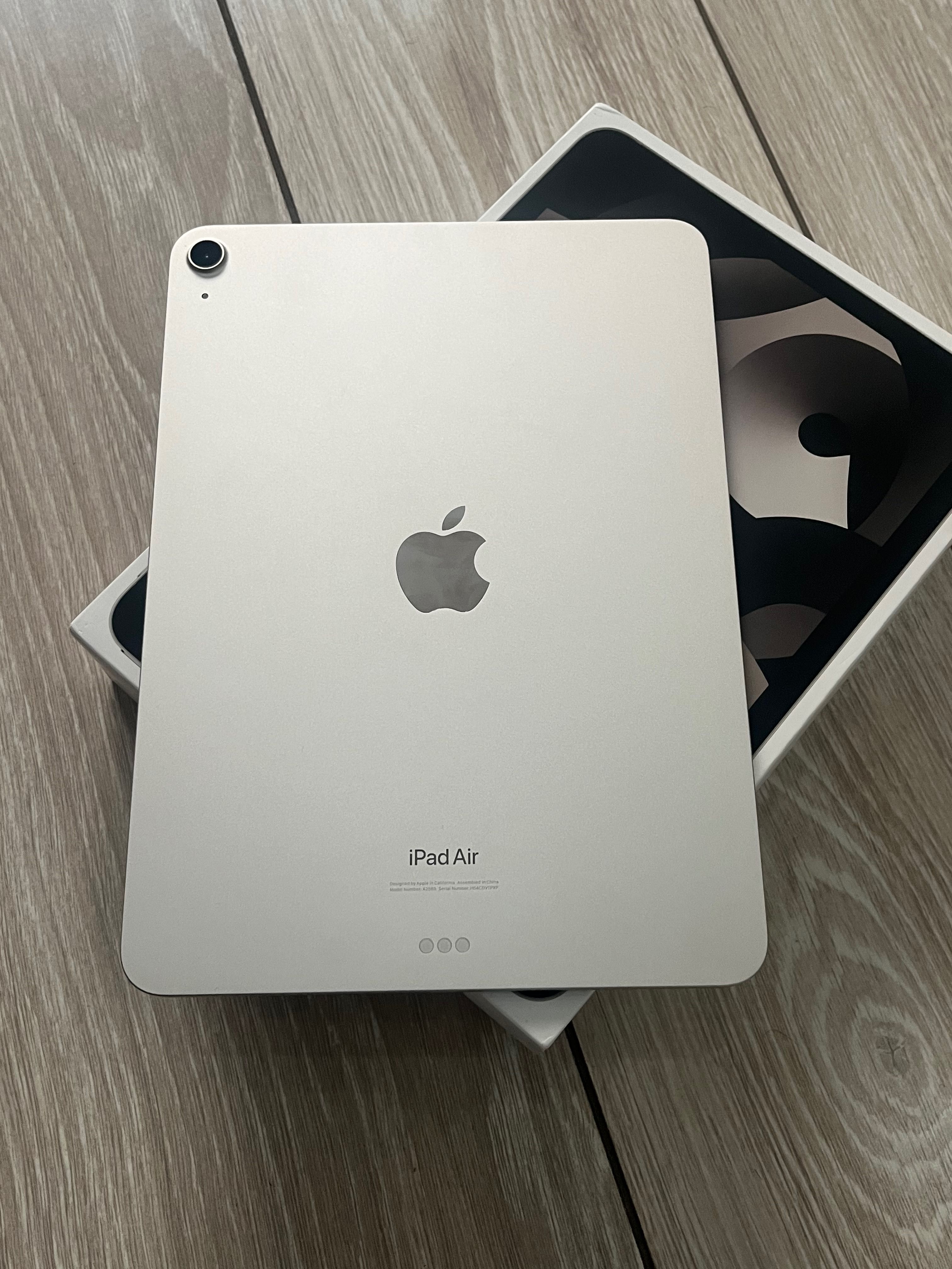 iPad Air 5 + Новый чехол и стилус