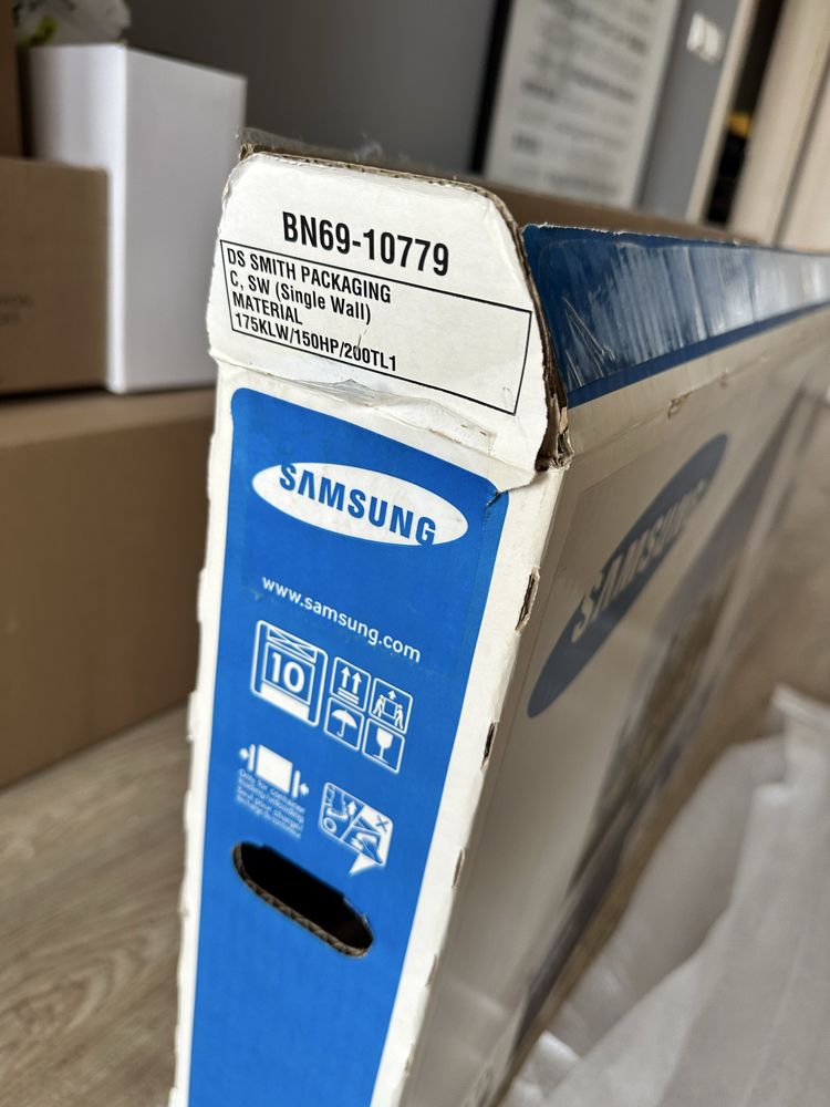 Телевизор Samsung