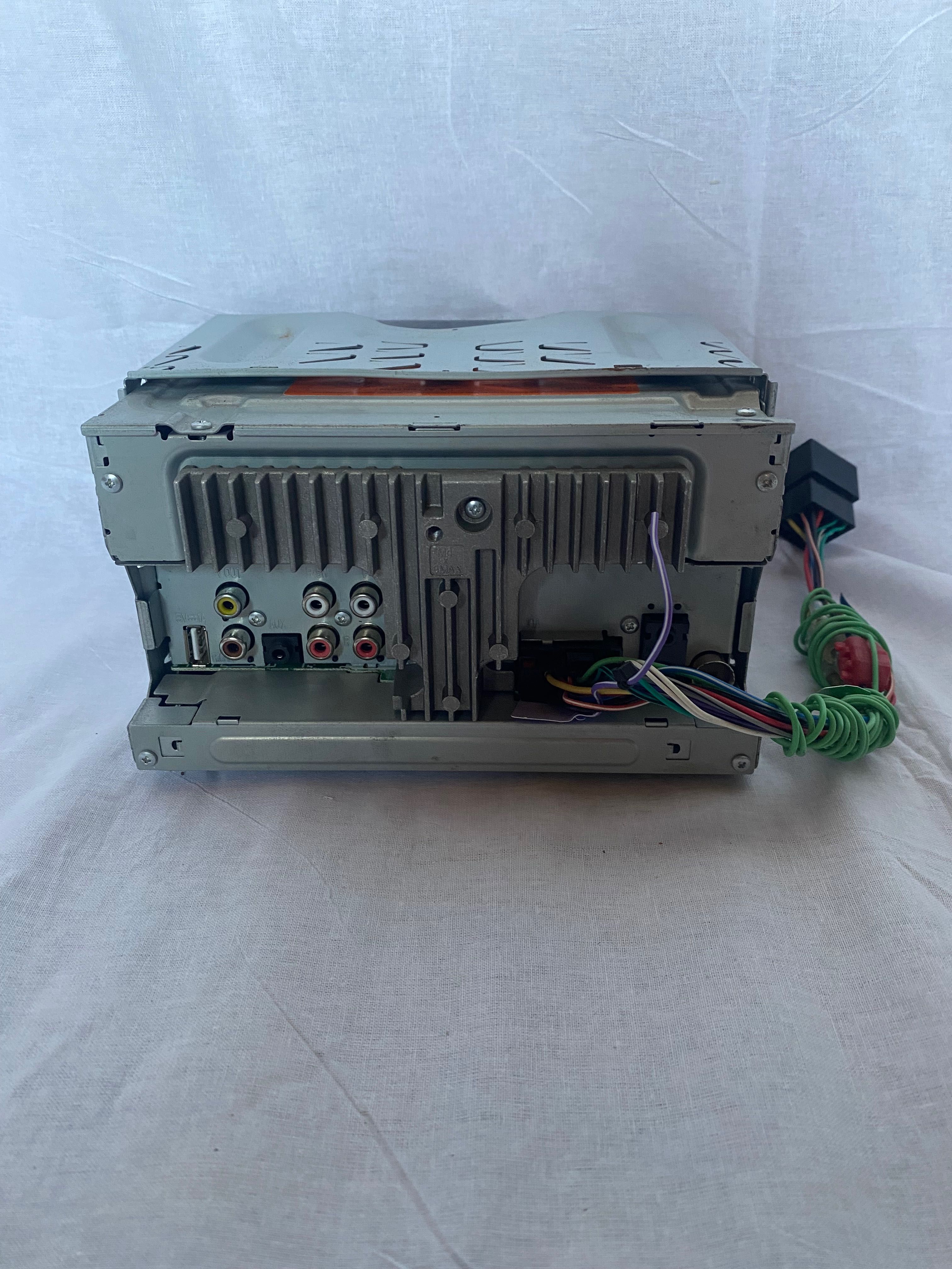 Мултимедия Pioneer MVH-AV270BT