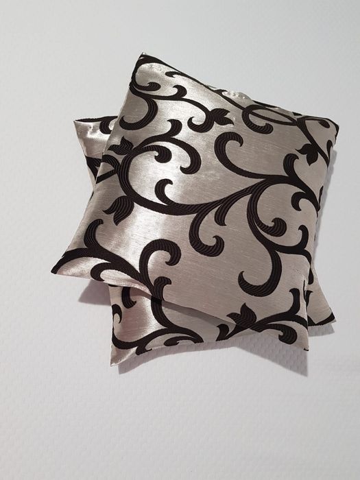 Perne noi, doua bucati