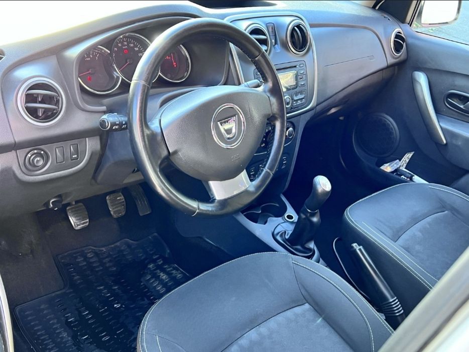 Dezmembrez renault 4 seat ibiza , citroen c ellyse alb
