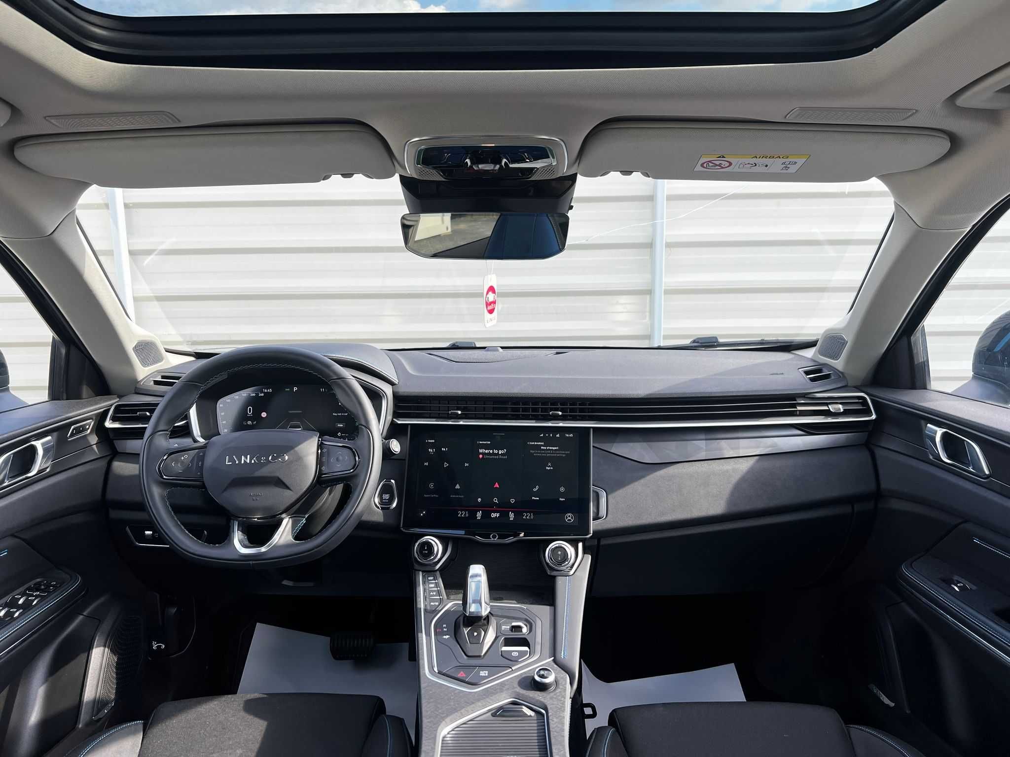 Inchiriere SUV Premium - Link&co 2022 Hybrid -Uber/Bolt/Blackcab