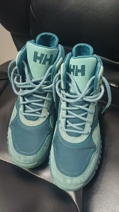 Обувки Helly Hansen