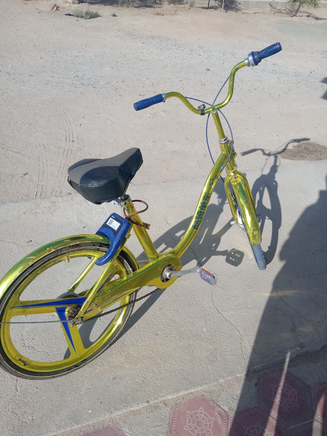 Velosiped sotiladi!