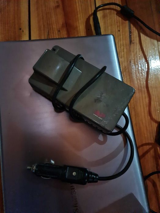 invertor 12v-220v APC  150w