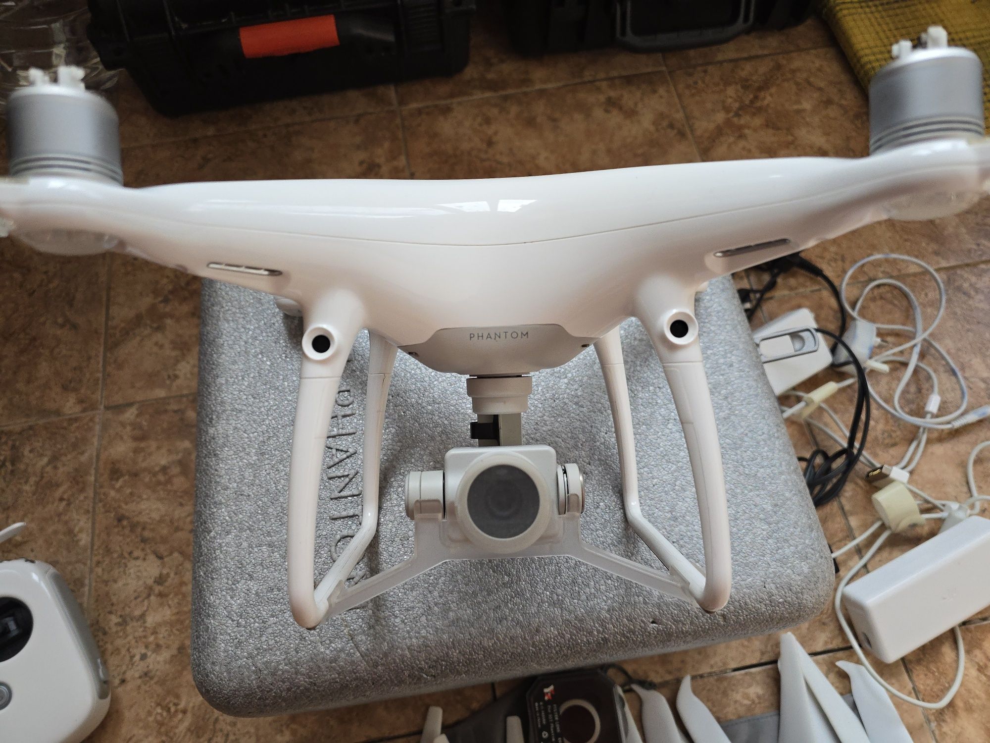 Дрон Phantom 4 pro v.2
