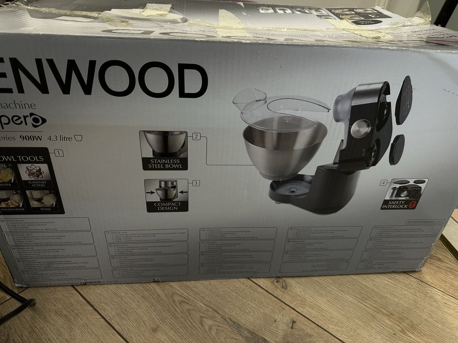 Продам кухонную машину кенвуд km289